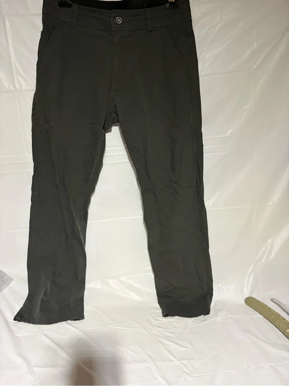 KUHL Men's Chino Pants in Dark Olive